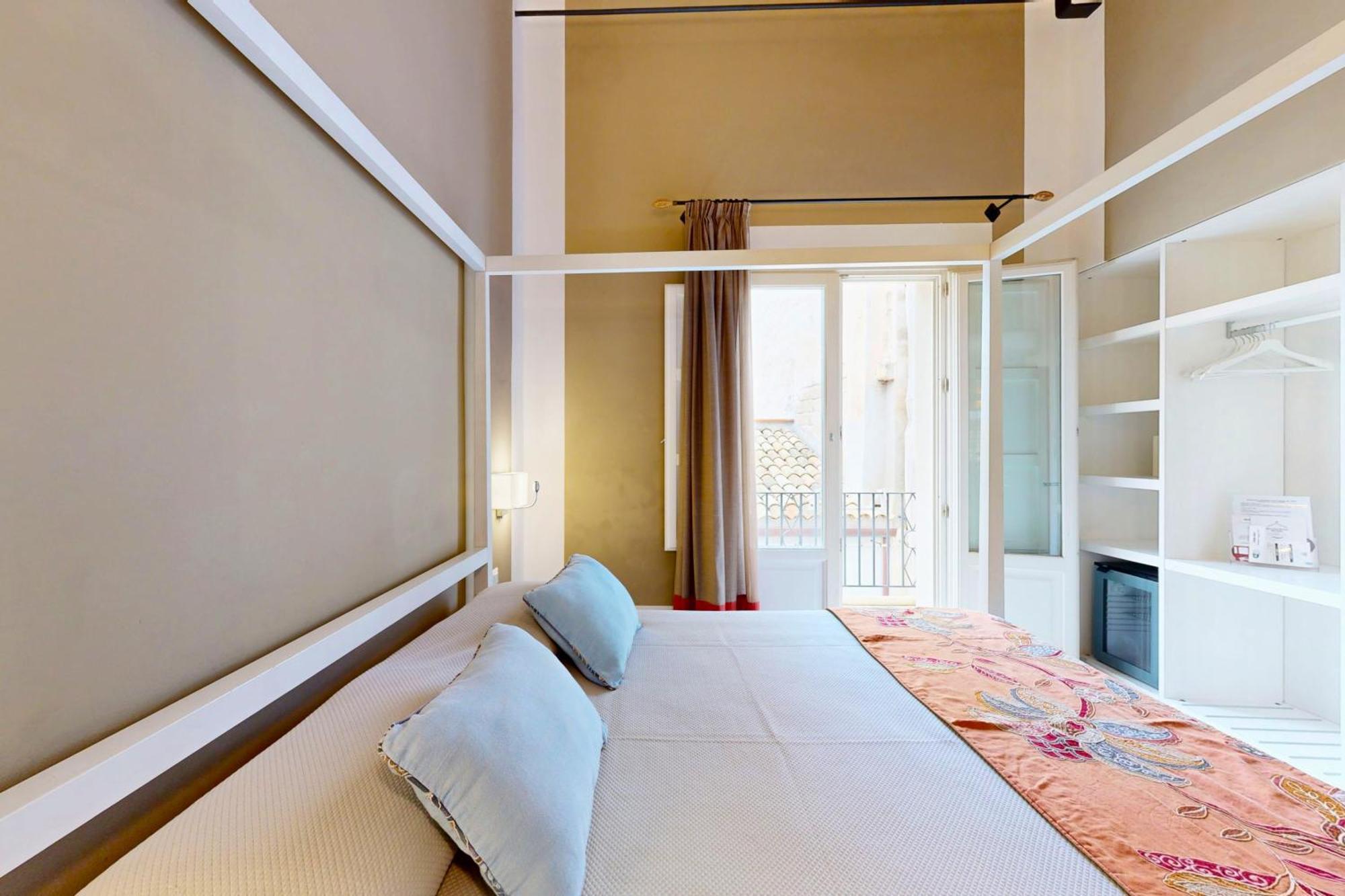 Aegusa Hotel 3*